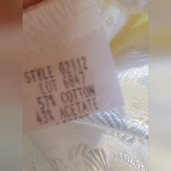 Nah Nah Collection Ivory Brocade Embellished Dressy Fitted Jacket Size 18W - Picture 6 of 8